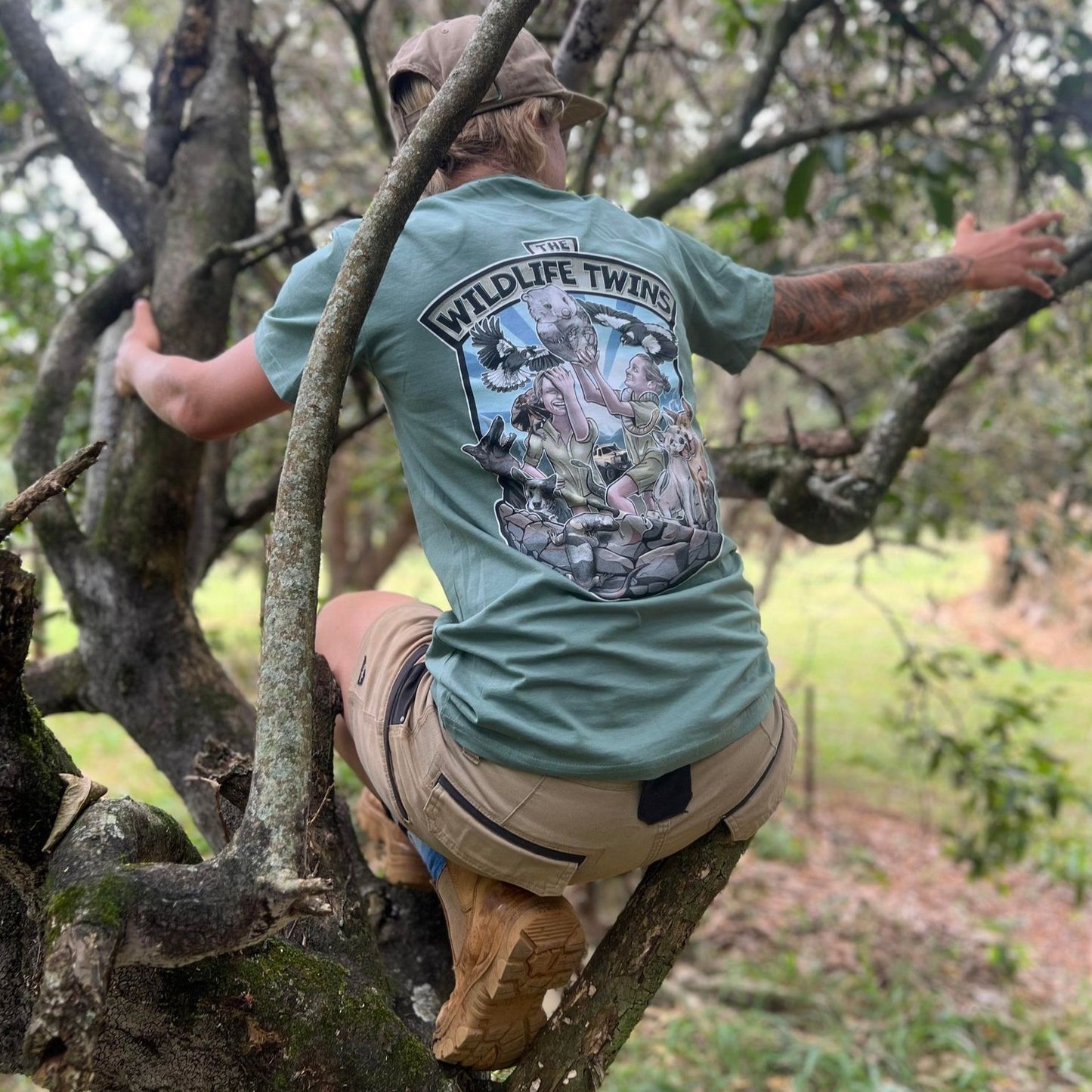 "THE BARTY PARTY" Basic Tee- Sage